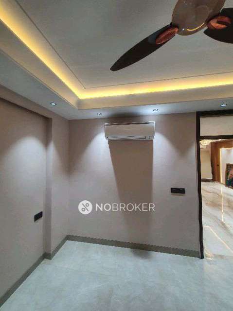 3 BHK Flat In Birla A-1 For Sale  In Chattarpur 