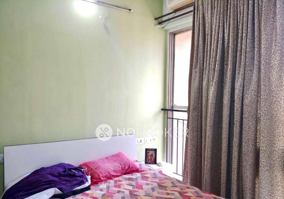 2 BHK Flat In Rustomjee Athena for Rent  In Thane