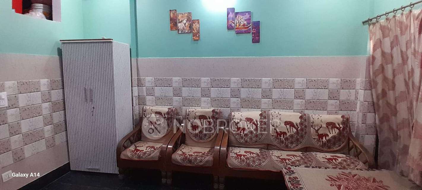 PG for Boys in Begum Pur