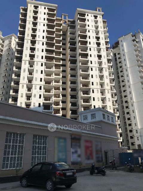 3 BHK Flat In Ramprastha Skyz For Sale  In Sector 37d