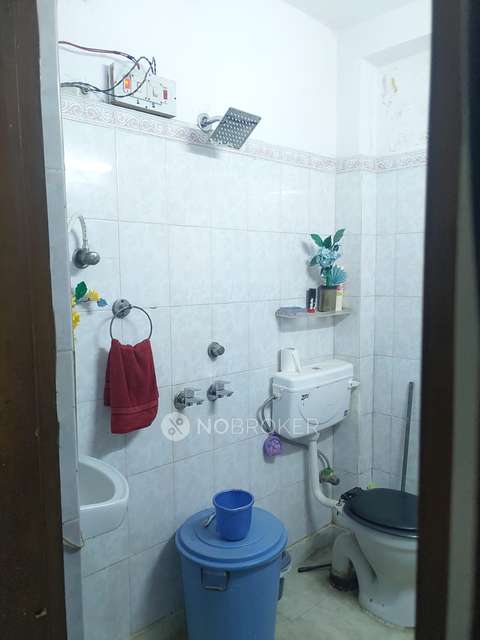 3 BHK Flat In C19  For Sale  In Malviya Nagar