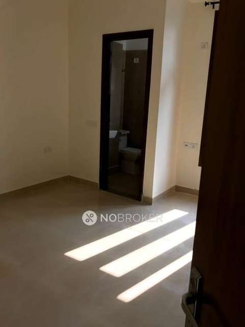 3 BHK Flat In Gokuldham Apartment For Sale  In Chhattarpur