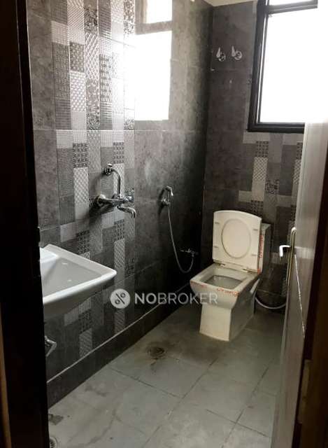 3 BHK Flat In Gokuldham Apartment For Sale  In Chhattarpur