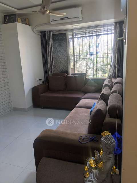 2 BHK Flat In Raj Residency Kasarvadavali For Sale  In Kasarvadavali