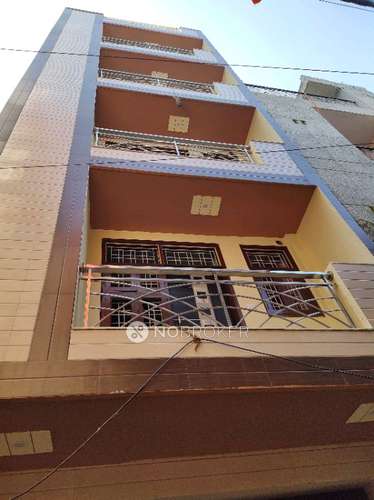 1 RK Flat In Stand Alone Building  for Rent  In Manglapuri 