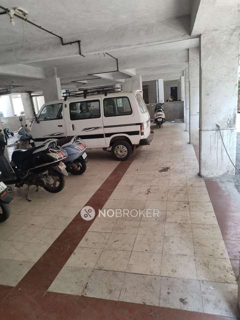 2 BHK Flat In Suyog Sahakari Society For Sale  In Kasba Peth