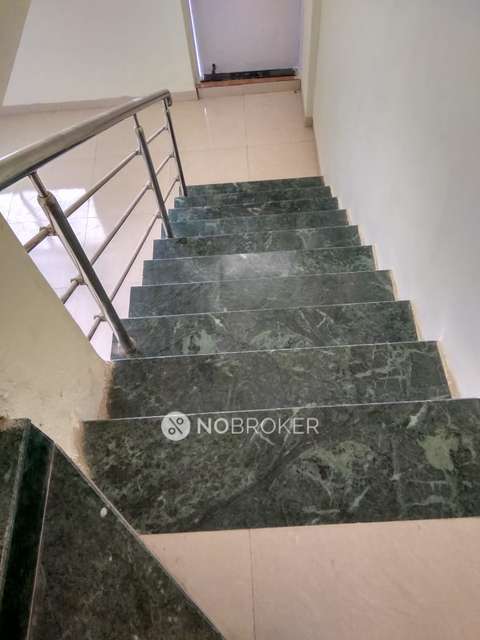 2 BHK Flat In Suyog Sahakari Society For Sale  In Kasba Peth