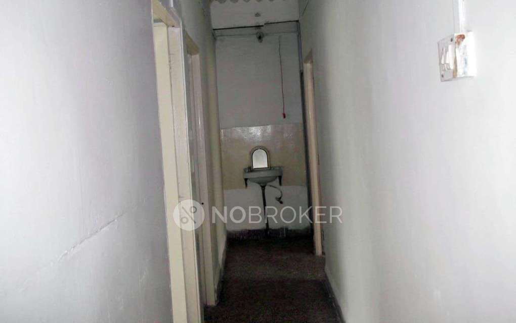 Single Room for Male In 3 BHK  In Somwar Peth