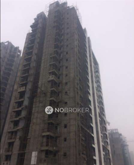 2 BHK Flat In Sikka Kaamna Greens  For Sale  In Sector-143