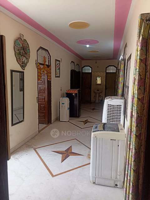 PG for Boys in Sarita Vihar