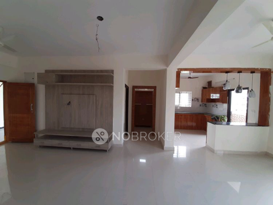 3 BHK Flat In Sri Dhavi Ivory Grand for Rent  In Narsingi