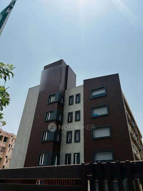 PG for Boys in Knowledge Park Iii