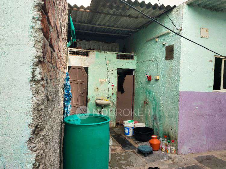 Plot For Sale  In Syed Ghouse In  Borabanda