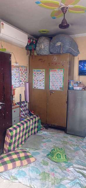 4+ BHK Flat For Sale  In J Block Mangolpuri