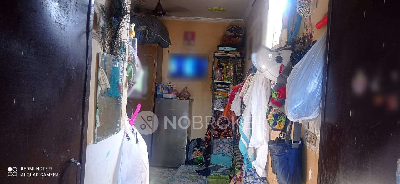 4+ BHK Flat For Sale  In J Block Mangolpuri