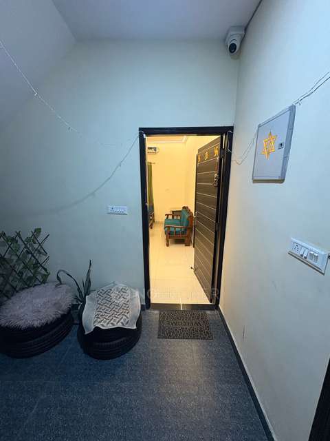 2 BHK House for Rent  In Munirka Dda Flat