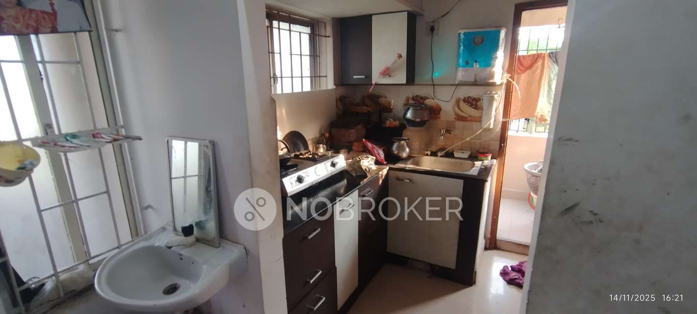 2 BHK Flat In Montberg Apartment For Sale  In Kolapakkam