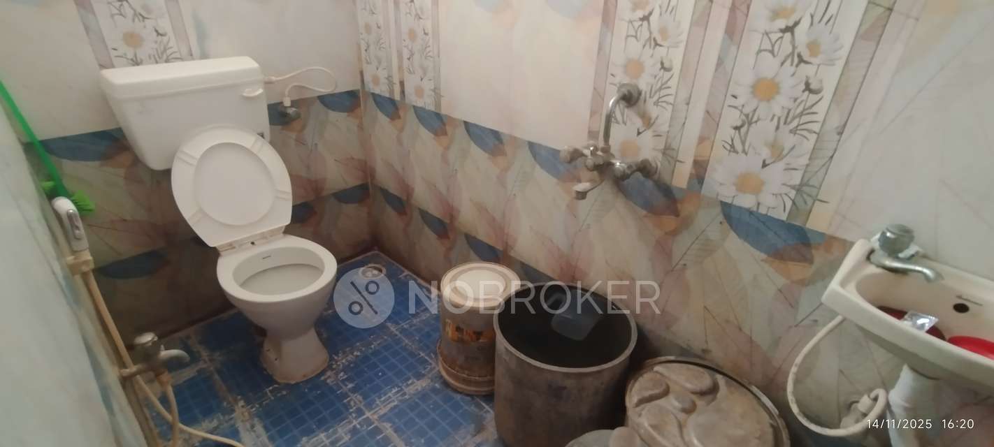 2 BHK Flat In Montberg Apartment For Sale  In Kolapakkam