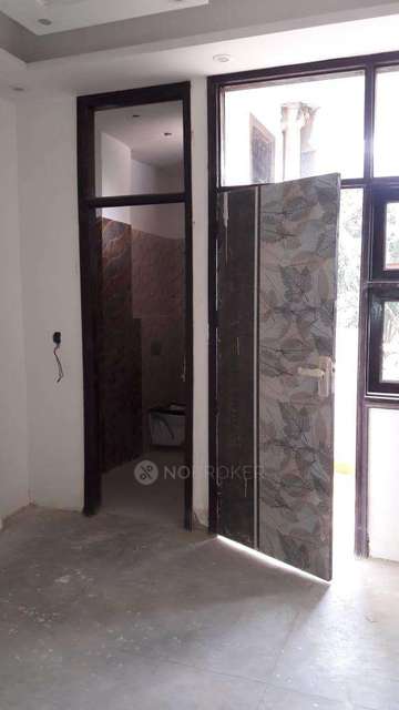 2 BHK Flat In Universal Infratech  For Sale  In Shahberi