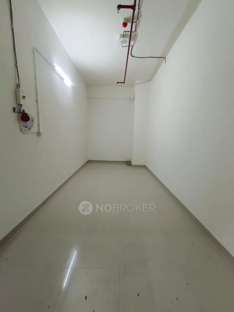 Shop in Raymond Vibes, Mumbai for sale 