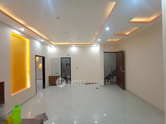 3 BHK Flat In S Block For Sale  In Sector 80