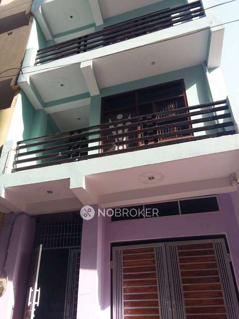 PG for Girls in Sector 126