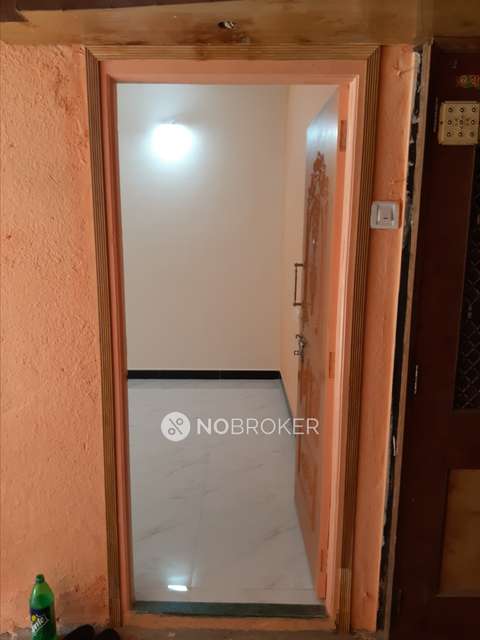 1 BHK Flat In Shree Sadguru Krupa Cooperative Housing Society For Sale  In Govandi East