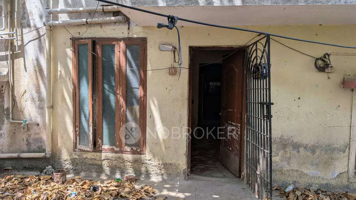 2 BHK Flat In Sowbarnika Apartments For Sale  In Madipakkam