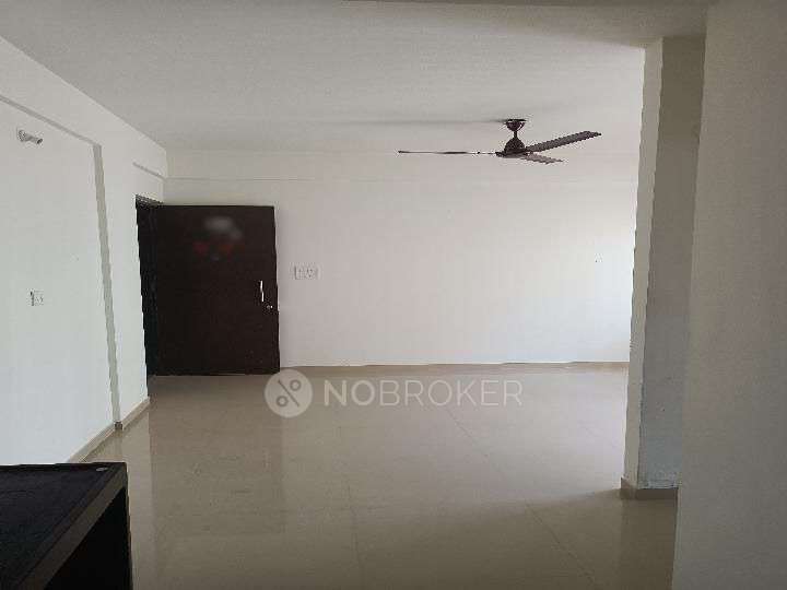 1 BHK Flat In Peninsula Address One for Rent  In Gahunje