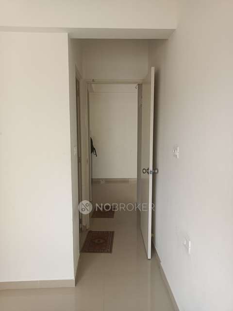 1 BHK Flat In Peninsula Address One for Rent  In Gahunje