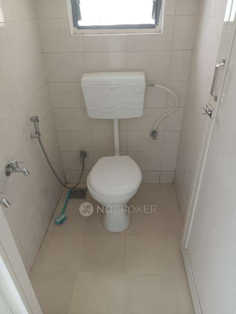 1 BHK Flat In Peninsula Address One for Rent  In Gahunje