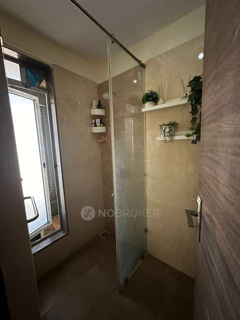 2 BHK Flat In Solitaire Heights For Sale  In 5rjr+jfw, Malad, Somwari Bazar, Malad West, Mumbai, Maharashtra 400064, India