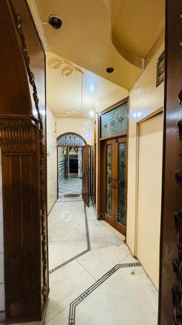 PG for Girls in Gtb Nagar