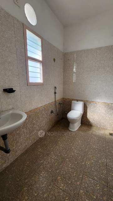 2 BHK Flat In Visvarupa Apartments, Trichy For Sale  In Ramapuram