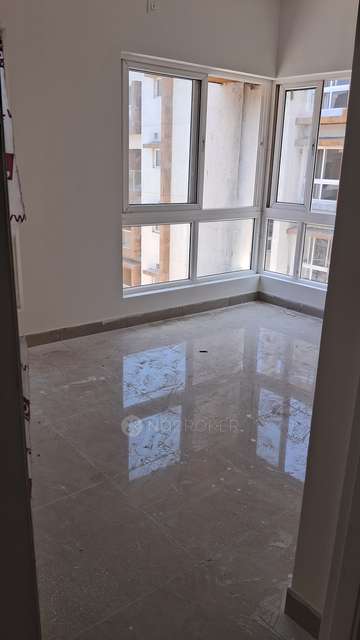 3 BHK Flat In Tvs Emerald Peninsula For Sale  In Manapakkam