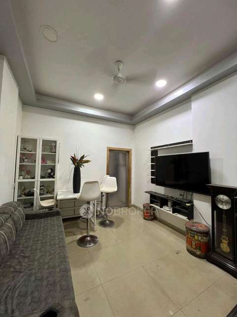 1 BHK Flat In  Krishna Niwas For Sale  In Chembur