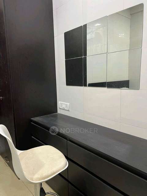 1 BHK Flat In  Krishna Niwas For Sale  In Chembur