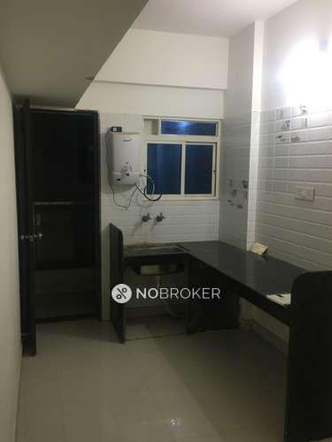 2 BHK Flat In Green Suphire For Sale  In Manjari Budruk