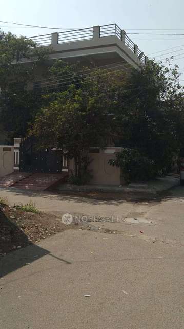 4+ BHK House For Sale  In B.n Reddy Nagar