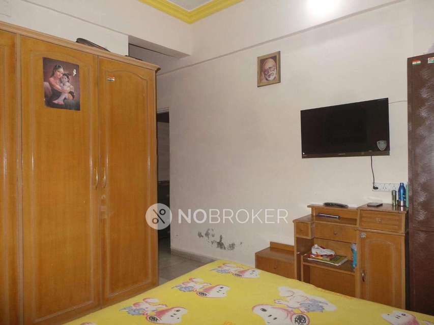 2 BHK Flat In Praneel Apartment for Rent  In Borivali West