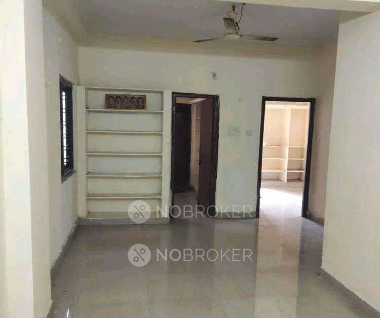 2 BHK Flat In Srinivasa Heights, Vaibhav Colony For Sale  In Vaibhav Colony, Pocharam