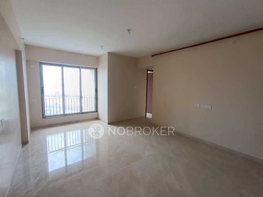 2 BHK Flat In Triumph Siddhivinayak Chs Ltd For Sale  In Borivali East