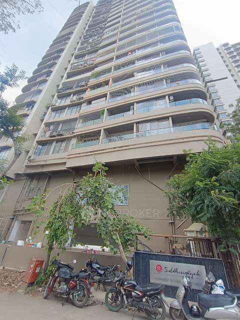 2 BHK Flat In Triumph Siddhivinayak Chs Ltd For Sale  In Borivali East