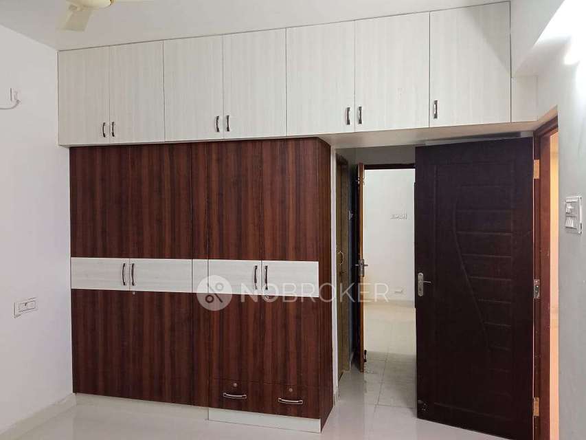 3 BHK Flat In Apartment For Sale  In Palavakkam