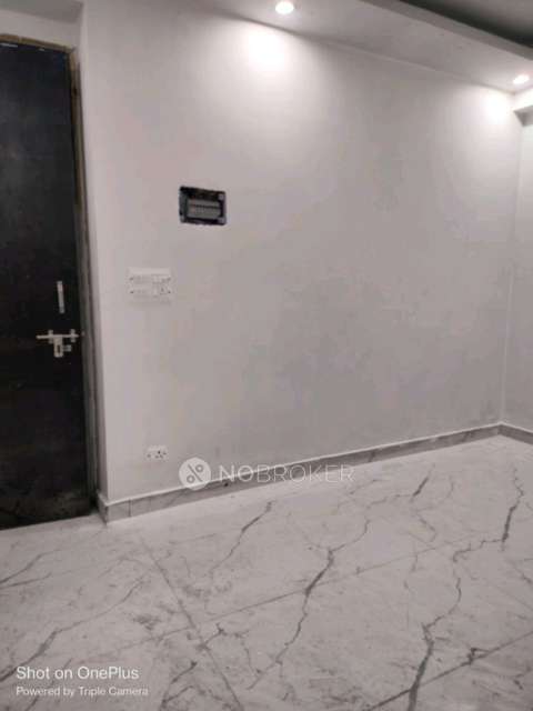 2 BHK Flat In Devaraj Apartment For Sale  In Sector 49