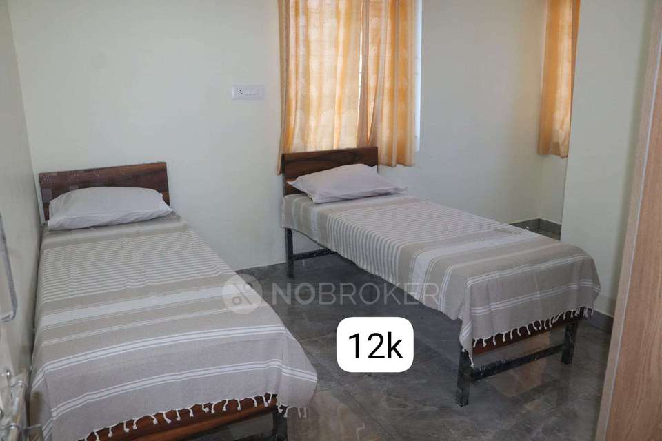 PG for Boys in Halasuru