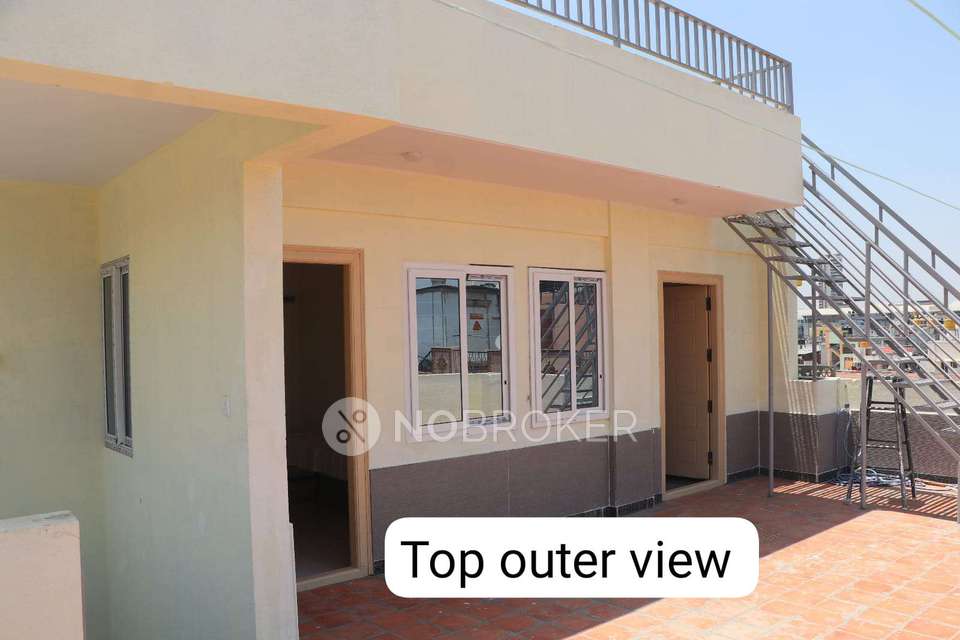 PG for Boys in Halasuru