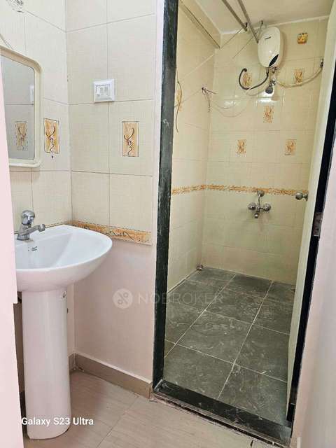 2 BHK Flat In Shantai Apartment for Rent  In Tingre Nagar