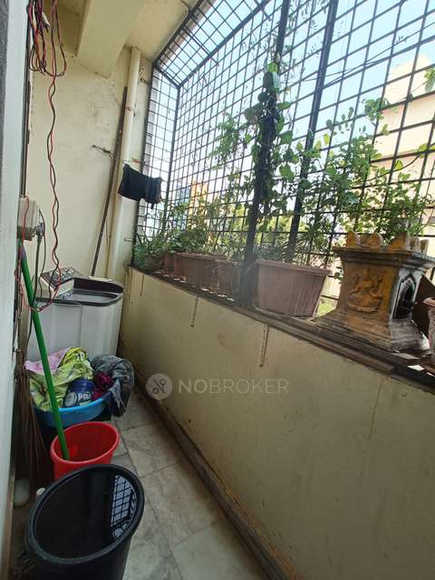 2 BHK Flat In Singhal Arcade For Sale  In Peerzadiguda