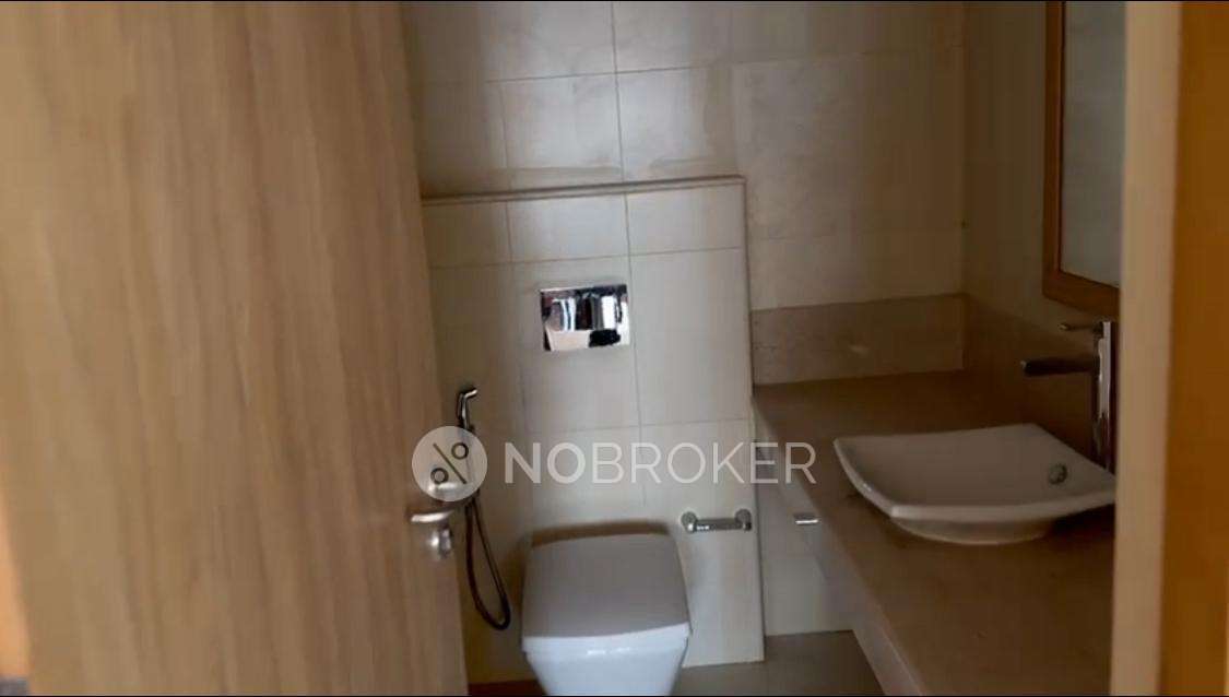 4 BHK Flat In Embassy Oasis For Sale  In Pulikeshi Nagar 